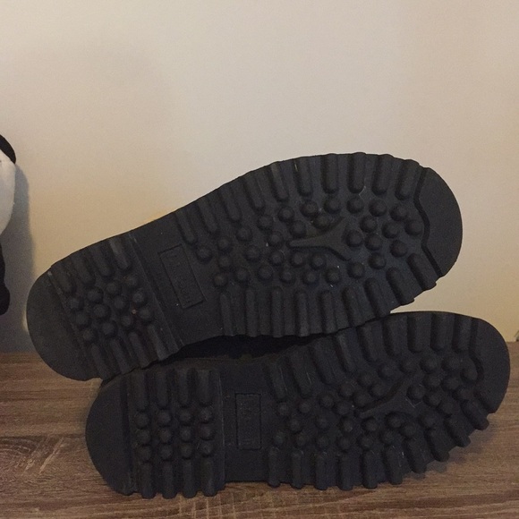 LL Bean boots women 8 strap closure - Picture 3 of 12